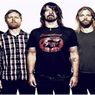 Dilarang Masuk Venue, Penggemar Foo Fighters yang Belum Vaksin Protes