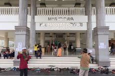 Masjid KH Hasyim Asy'ari Siap Gelar Shalat Jumat, Tiap Jemaah Diberi Jarak 1,5 Meter