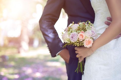 Gara-gara Ukuran Payudara, Pengantin Wanita Depak Adiknya dari Bridesmaid