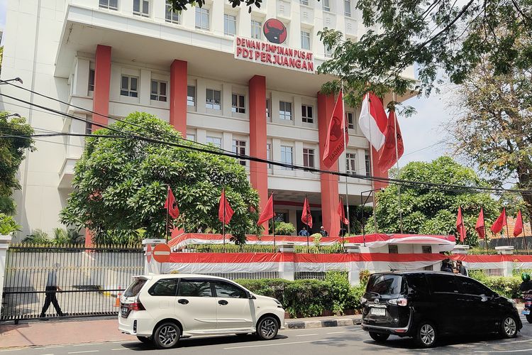 Staf dan Satpam Kantor PDIP Jadi Saksi di Sidang Hasto Hari Ini