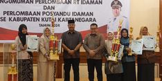 Apresiasi Pemenang Lomba RT dan Posyandu Idaman, Edi Damansyah: Mereka Bekerja di Akar Rumput