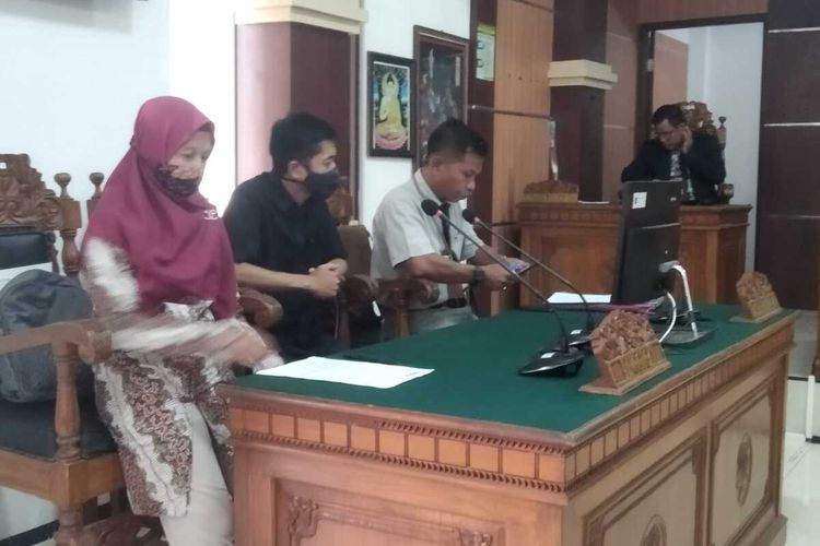 Sidang perdana gugan terhadap Partai Garuda di Pengadilan Negeri (PN) Purwokerto, Kabupaten Banyumas, Jawa Tengah, Jumat (16/12/2022).