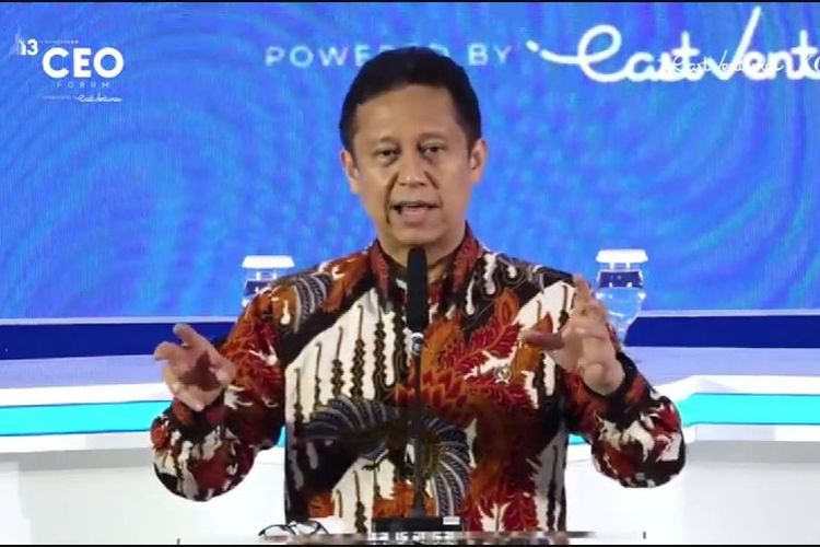 Menteri Kesehatan Budi Gunadi Sadikin saat Kompas100 CEO Forum Ke-13 di The Westin Jakarta, Jumat (25/11/2022). Menkes mengatakan pengeluaran rata-rata masyarakat Indonesia untuk kesehatan sangat rendah.