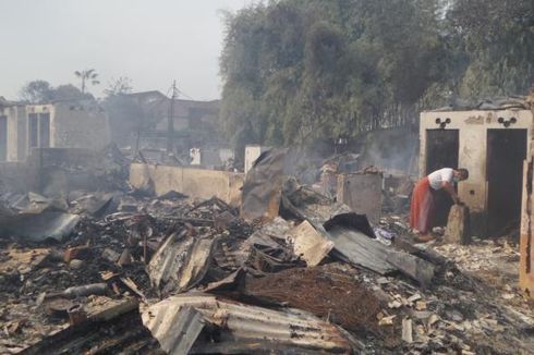 285 Keluarga Kehilangan Rumah dalam Kebakaran di Simprug