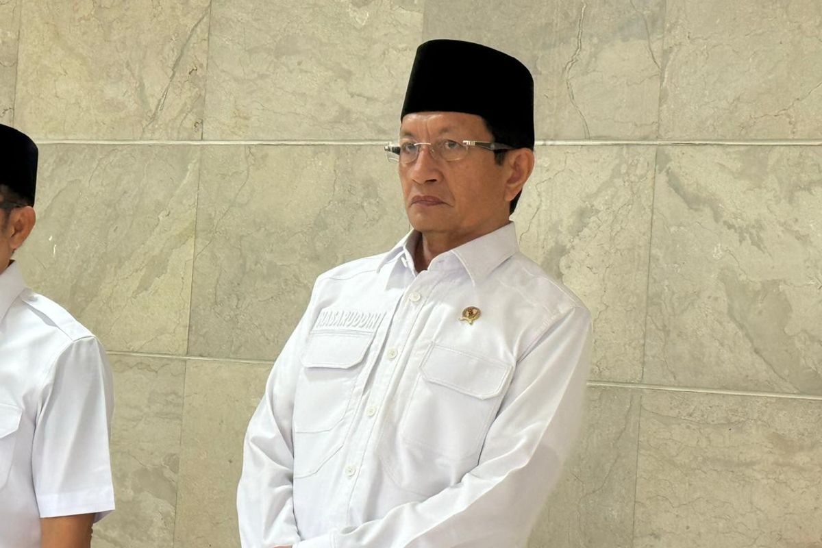 Menag Nasaruddin Umar saat ditemui di Kompleks Widya Chandra, Jakarta Selatan, Selasa (7/10/2025). 