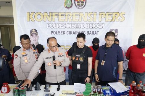 Kelabui Pembeli dengan Jual Produk Kedaluwarsa, 7 Penjual Makanan dan Kosmetik Ditangkap Polisi