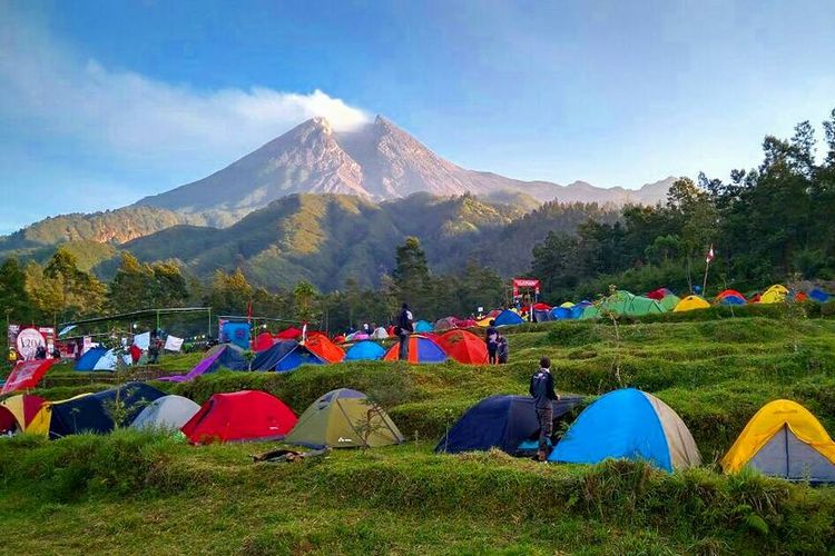 Harga Tiket dan Sewa Perlengkapan Camping di Bukit Klangon, Yogyakarta