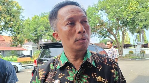 Klaim Kantongi Rekomendasi Partai untuk Maju Pilkada, Pj Bupati Cilacap Ajukan Pengunduran Diri