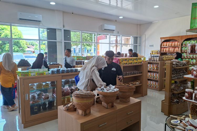 Sirup Kalamansi dan Lempuk Durian, Buah Tangan Laris Khas Bengkulu