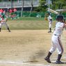 Bahan dan Ukuran Alat Pemukul dalam Permainan Softball