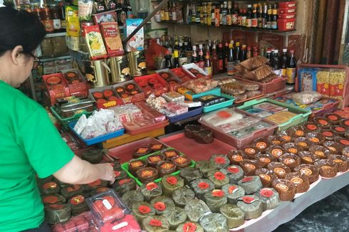 Menyusuri Petak Sembilan, Surganya Pasar Kuliner hingga Obat Herbal