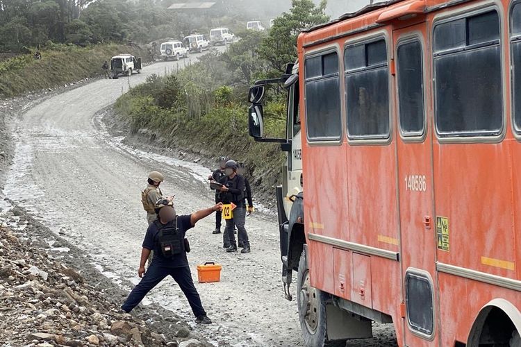 Akses Jalan ke Tembagapura Kembali Dibuka Usai Penembakan Konvoi di Mile Post 60