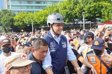 Lengser Hari Ini, Anies Sapa dan Berbaur dengan Peserta CFD