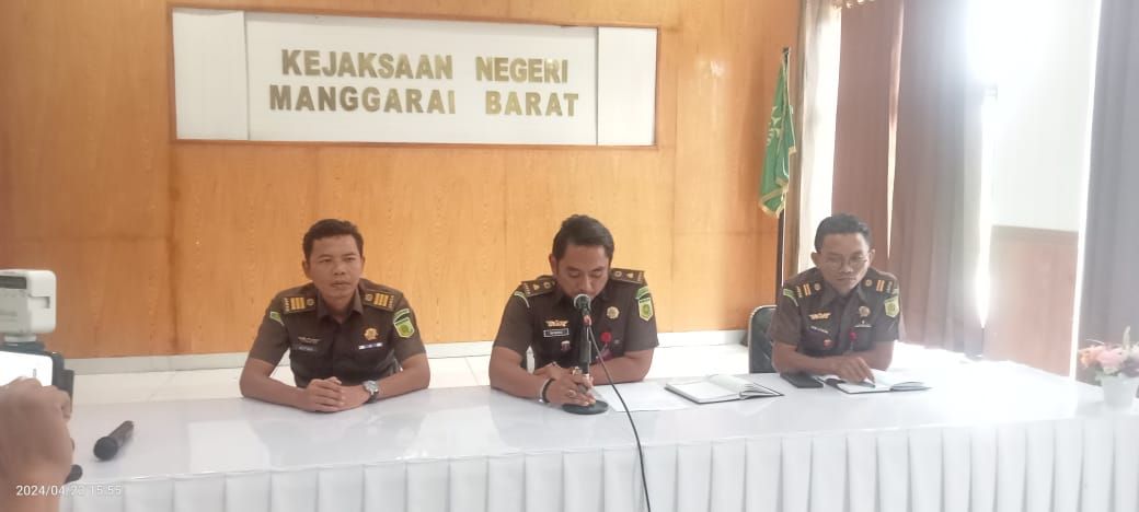 Kantor Dinas PKO Manggarai Barat Digeledah Terkait Dugaan Korupsi