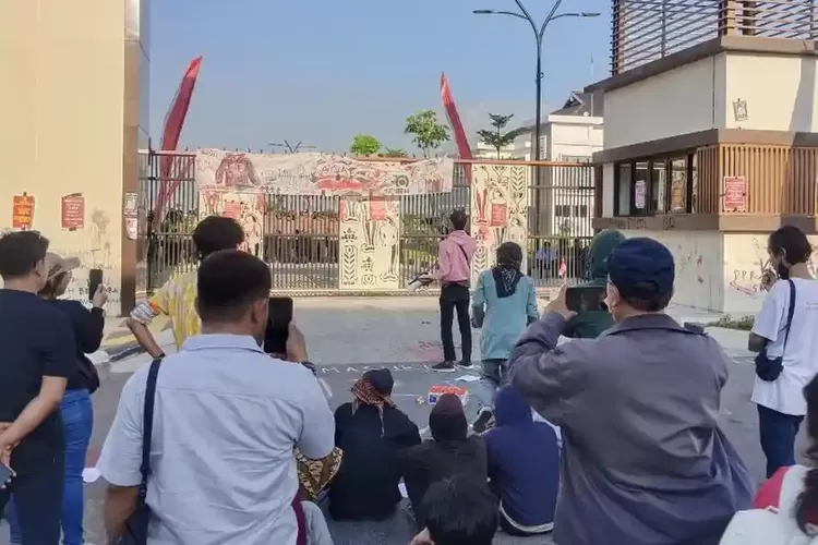 Khawatir Nasib Gizi Pelajar, Paguyuban Relawan Bojonegoro Tuntut Program MBG Dilanjutkan