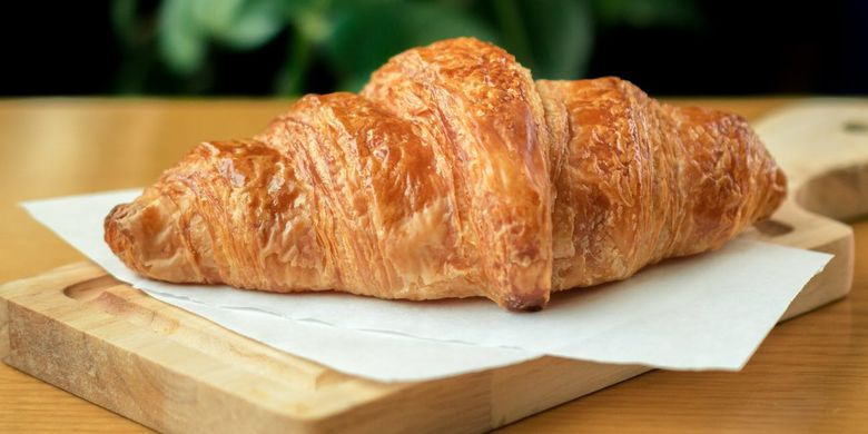 Cara Membuat Croissant Sederhana Yang Renyah Untuk Teman Ngeteh Halaman ...