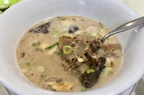  4 Makanan Wajib Coba di Soto Betawi Haji Ma'ruf, Ada Laksa Betawi yang Langka