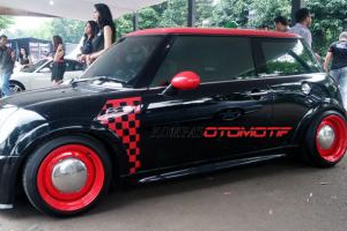 MINI Modern jadi punya nuansa retro dengan pelek 