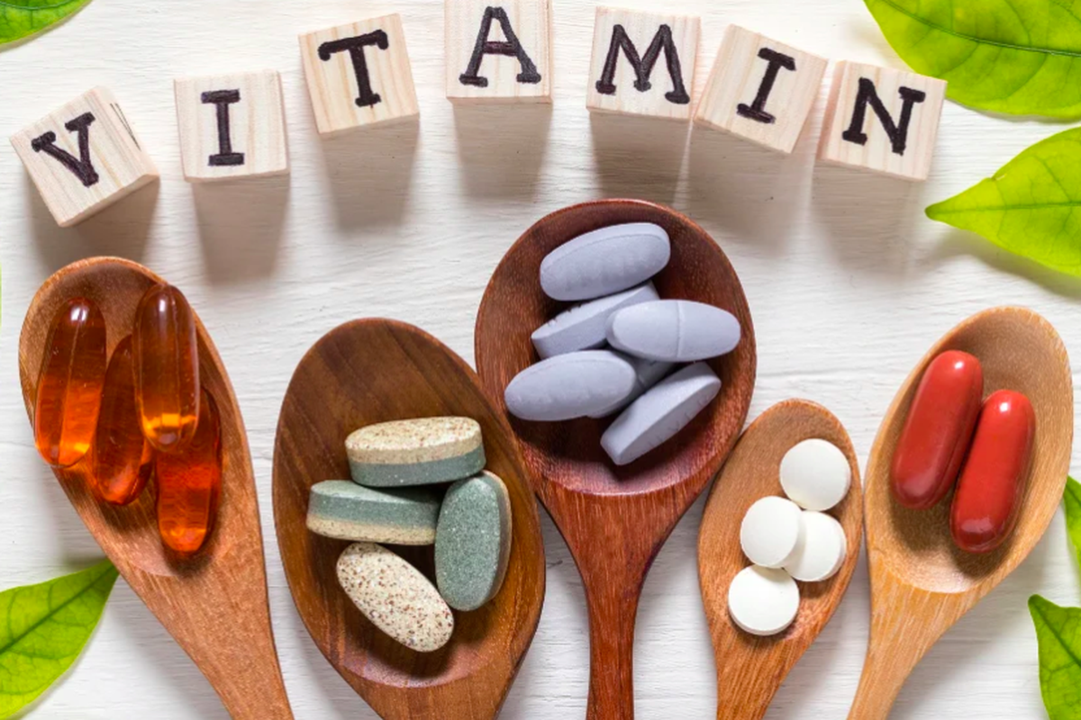 Ilustrasi kebutuhan vitamin untuk cegah kesemutan