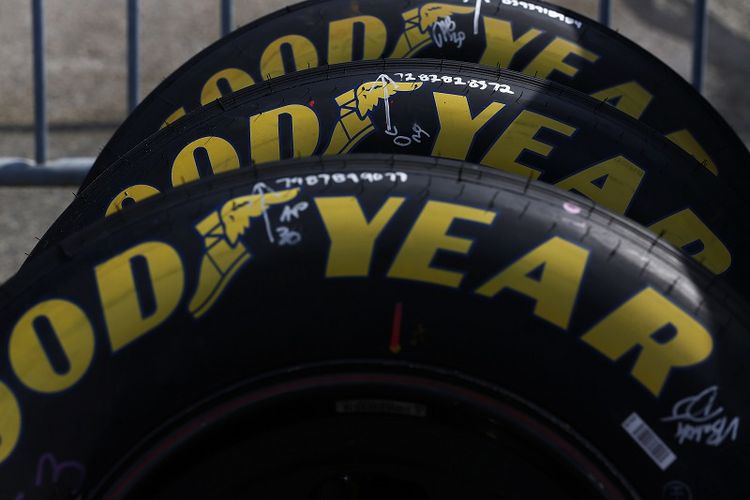 Ban Goodyear.