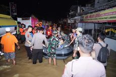 Cerita Rahmat 15 Jam Terjebak Macet Imbas Banjir Bangkalan, Buka Puasa dan Sahur di Jalan