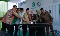 Menaker Ida Apresiasi Pembangunan SMK Asy-Syarif Mitra Industri, Harap Bisa Turunkan Tingkat Pengangguran