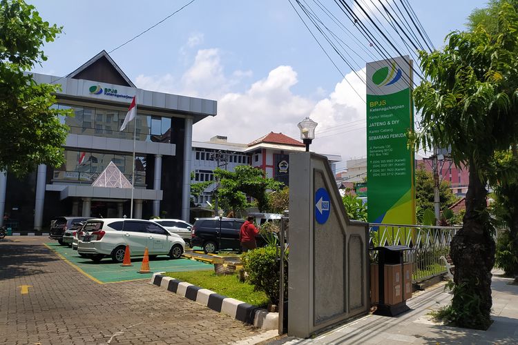 Kantor BPJS Kesehatan Cabang Kota Semarang 