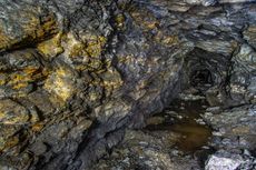 2 Penambang Emas di Sulut Terjebak dalam Lubang Tambang Mengandung Gas Beracun