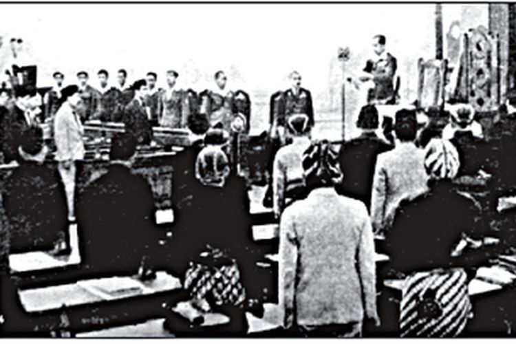 BPUPKI mengadakan sidang sebanyak dua kali. Sidang pertama dilaksanakan pada 29 Mei 1945 sampai 1 Juni 1945. Sementara sidang kedua diselenggarakan pada 10 sampai 17 Juli 1945.