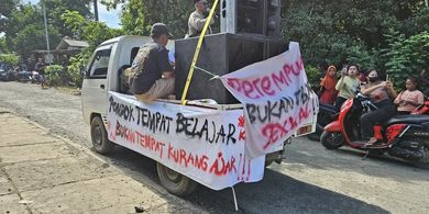 Ketika Pesantren Diuji