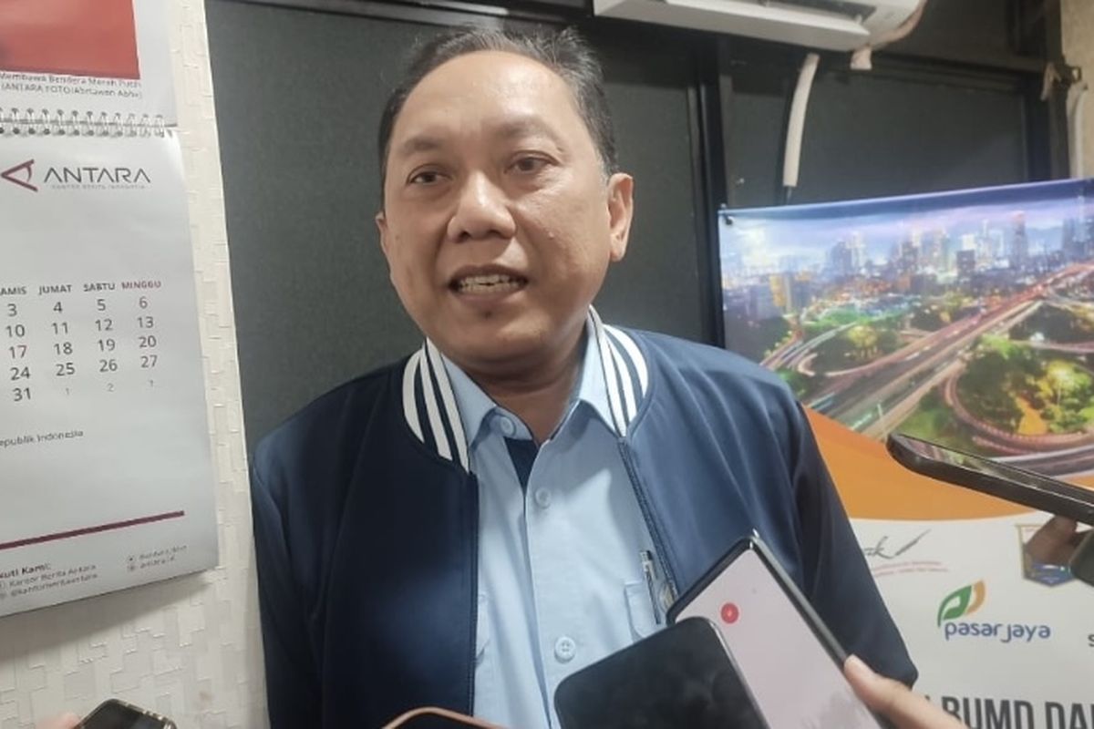 Direktur Utama PT Food Station Tjipinang Jaya Pamrihadi Wiraryo di Balai Kota DKi Jakarta, Senin (14/8/2023).
