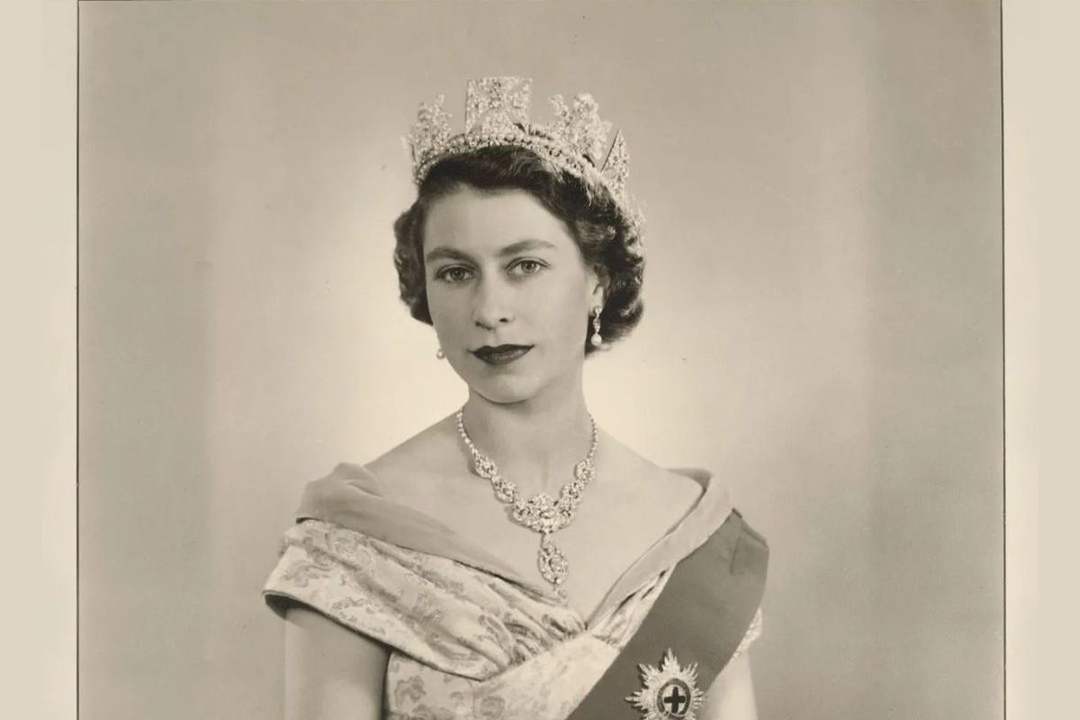 Ratu Elizabeth II.