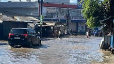 Farhan Beberkan Fakta Banjir Kota Bandung, 300 Meter Kubik Sampah Diangkut