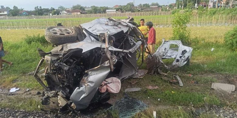 Berita Harian Ka Gaya Baru Malam Selatan Ganti Lokomotif Terbaru Hari ...