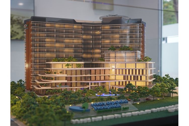 Maket Mayapada Apollo Batam International Hospital (MABIH) yang dikembangkan di Kawasan Ekonomi Khusus (KEK) Pariwisata dan Kesehatan Internasional Batam. RS ini diproyeksikan menjadi rumah sakit internasional swasta pertama di kawasan tersebut.