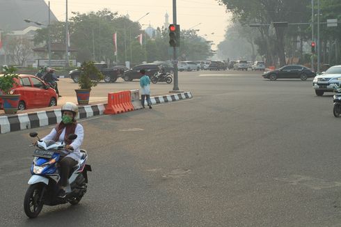 Terpapar Kabut Asap Karhutla, Jam Belajar SMA di Sumsel Dimundurkan