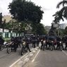 Polisi Pukul Mundur Massa Aksi 1812 ke Arah Tanah Abang