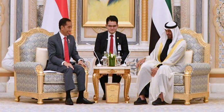 President Joko Widodo (left) holds a bilateral meeting with Sheikh Mohammed bin Zayed Al Nahyan (right), crown prince of Abu Dhabi and deputy supreme commander of the UAE Armed Forces in Qasr Al Watan in Abu Dhabi on January 12, 2020. 