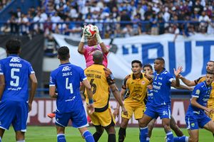 Persija Vs Persib Urung di GBK, Manajemen Maung Tak Intervensi
