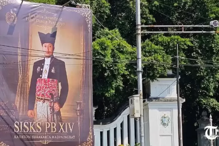 Baliho Pakubuwono XIV Hangabehi Muncul di Gladak Solo, LDA Klaim Sesuai Adat dan Hukum