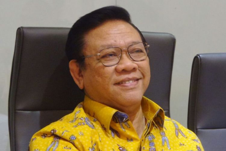 Ketua Dewan Pakar Partai Golkar Agung Laksono di Kantor DPP Partai Golkar, Slipi, Jakarta Barat, Selasa (14/3/2017).