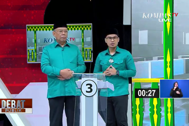 Paslon wali kota dan wakil wali kota Tangerang Selatan nomor urut 3, Benyamin Davnie-Pilar Saga dalam debat pilkada, Minggu (22/11/2020).