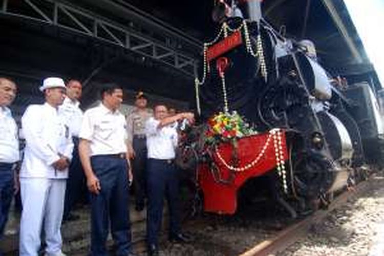 Launching jalur kereta api wisata Ambarawa-Jambu-Bedono digelar di Stasiun Ambarawa atau sekarang dikenal sebagai Museum Kereta Api Ambarawa, Kabupaten Semarang, Kamis (27/10/2016).