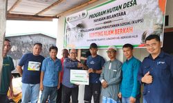 Perkuat Pengelolaan Hutan Desa, Belantara Foundation Salurkan Bantuan untuk KUPS