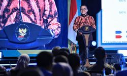 Berikan Penghargaan Pelayanan Publik, Menpan-RB Sebut Tren IPP Naik dan Layanan Harus Berdampak