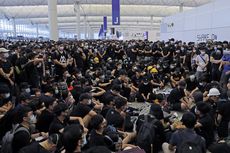 Ratusan Jadwal Penerbangan ke Bandara Hong Kong Dibatalkan