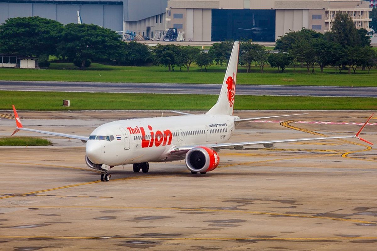 Sebuah Boeing &37 Max 9 milik maskapai Thai Lion di bandara Bangkok, Thailand.