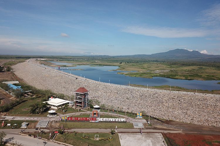 Bendungan Semantok di Kabupaten Nganjuk, Jawa Timur.