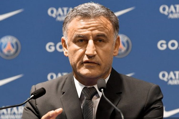 Christophe Galtier dalam konferensi pers usai ditunjuk menjadi pelatih baru Paris Saint-Germain (PSG) pada Selasa (5/7/2022).