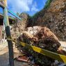 Batu Berdiameter 2 Meter Timpa Lapak Pedagang di Pantai Buluk Gunungkidul